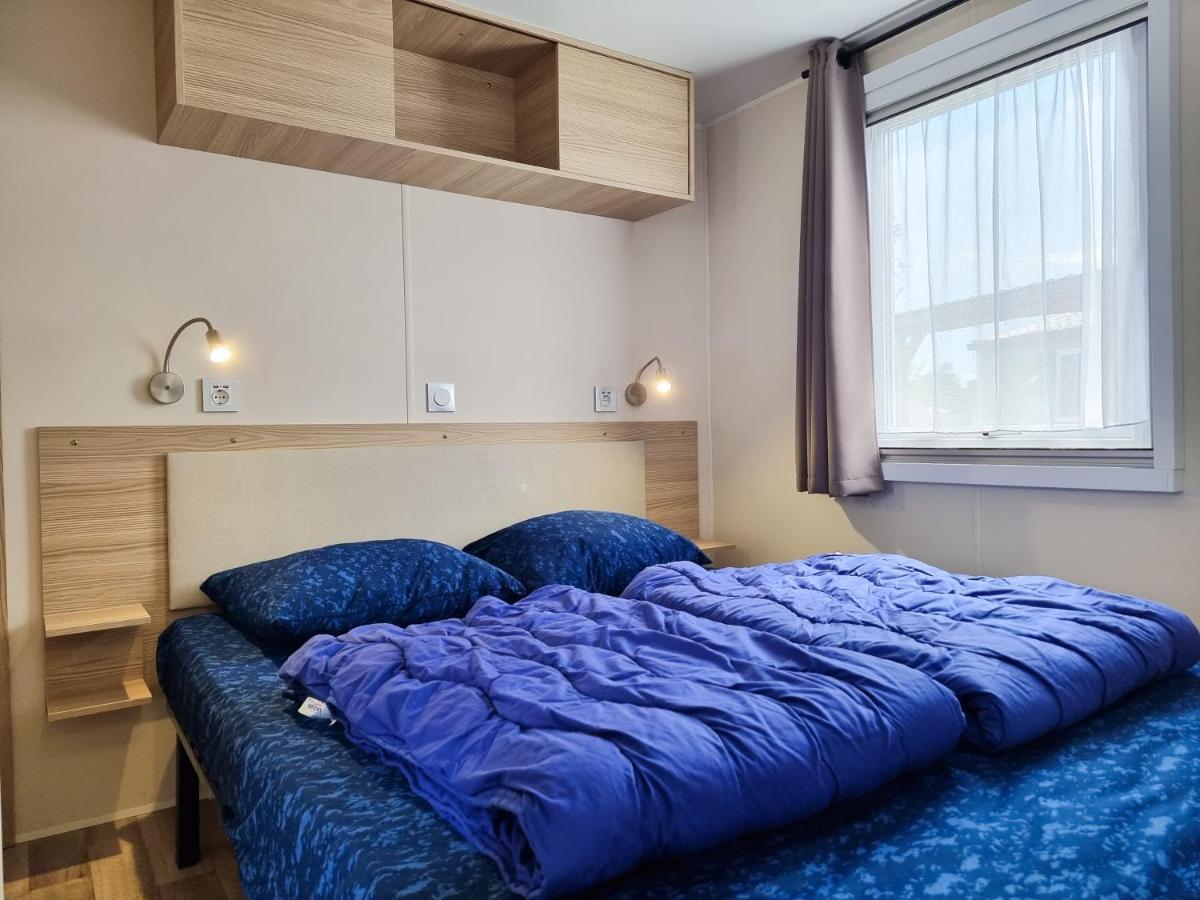 Prachtig Chalet Ok50 D12 Op Familiecamping Oostkapelle Exteriör bild